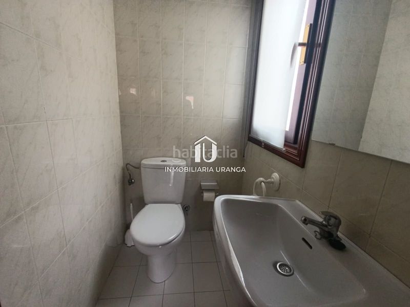 Foto d9decf3d-8bfa-4a73-a618-a2b3f13e5697. Dúplex amb piscina a Ajo Bareyo