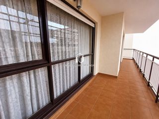 Etagenwohnung  Republica de chile. Piso con vistas al mar y dos terrazas en zona playa de laredo  m