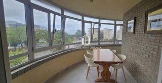 Appartement  S/n. Amplio piso con 2 terrazas y ascensor en zona playa de laredo