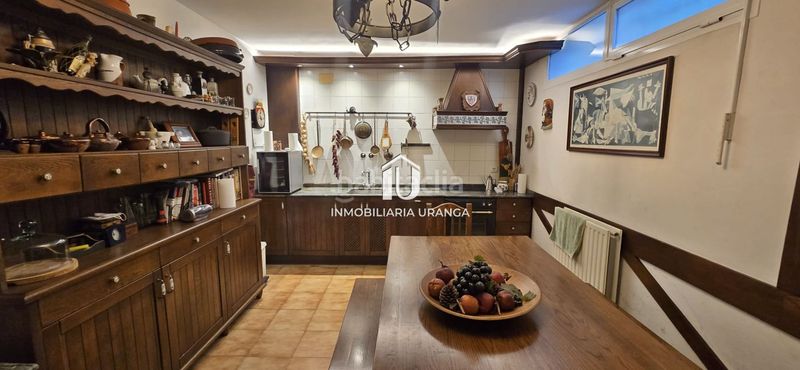 Foto c230d0e4-67c0-4f83-a70c-64f73032c768. Casa amb calefacció piscina a El Puntal Laredo