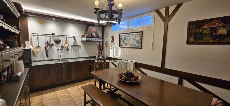 Foto d6d64b72-be38-45eb-8549-9d97b250a18d. Casa amb calefacció piscina a El Puntal Laredo