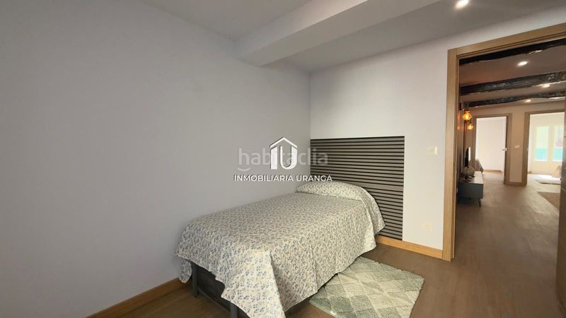 Foto b91ddd14-8478-4bfe-80f6-57f50be9bbee. Pis a Centro Laredo