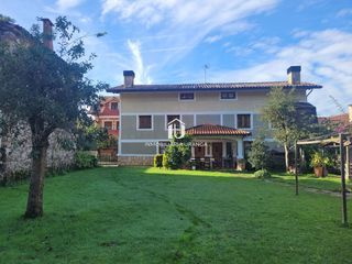 Casa  Balbacienta. Chalet independiente con 2 viviendas, parcela de 600 m y terraza