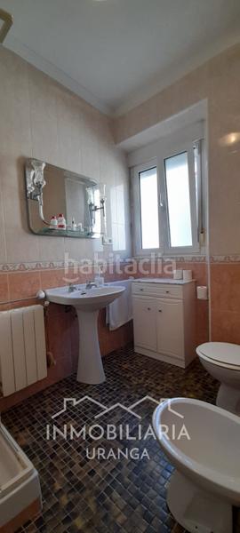 Foto 57c69f7b-20d1-4a18-b63e-7a2d80c6985b. Casa amb calefacció a Centro Laredo