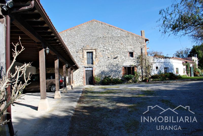Foto 4670edf3-f158-4259-813d-c0812a172d76. Casa amb calefacció a Castanedo Ribamontán al Mar