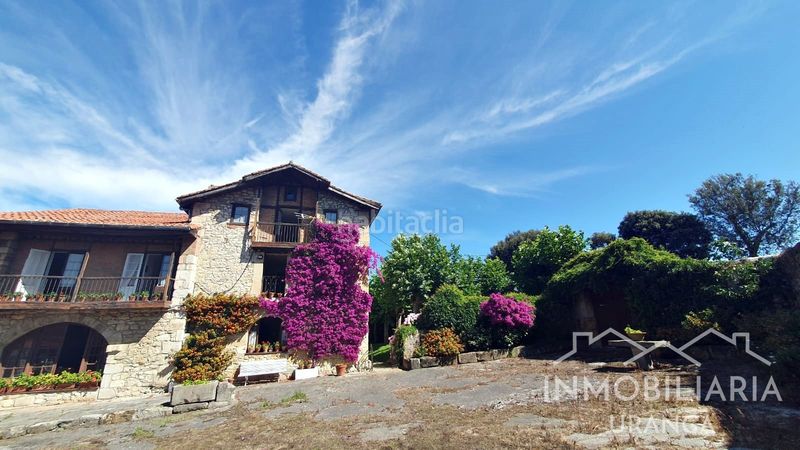 Foto 92910677-0abc-48dd-8acf-8121c22ccccd. Chalet casona montañesa de piedra con 5.000 m de terreno ideal para inversión o negocio rural en Ribamontán al Mar