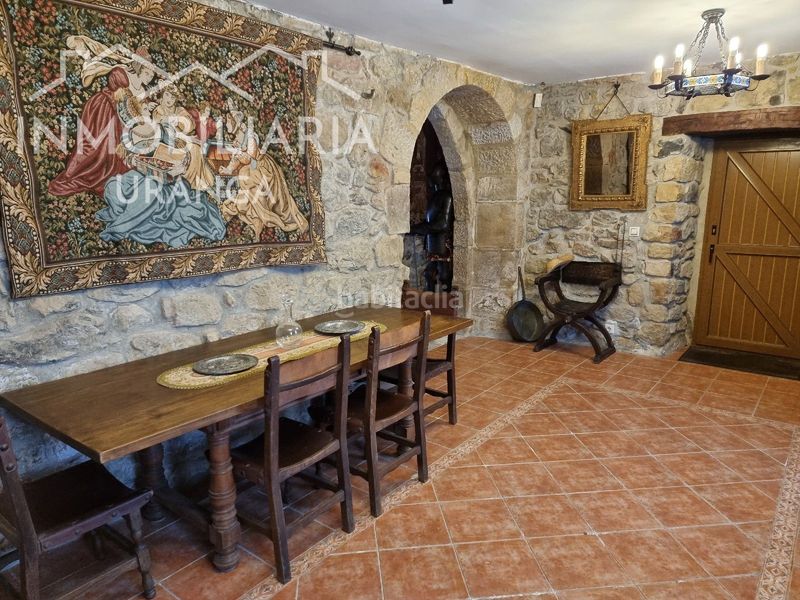 Foto 26090400-d0e0-4697-8dc0-4529d2150e56. Xalet a Voto