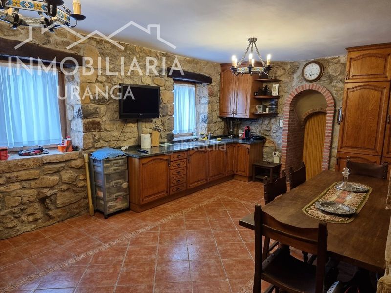 Foto 729905a5-d425-48e1-9a90-56050c526428. Xalet a Voto