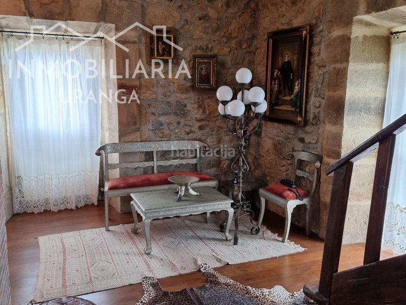 Foto e25b4f6f-3af7-4d00-aada-79c826140f74. Xalet a Voto