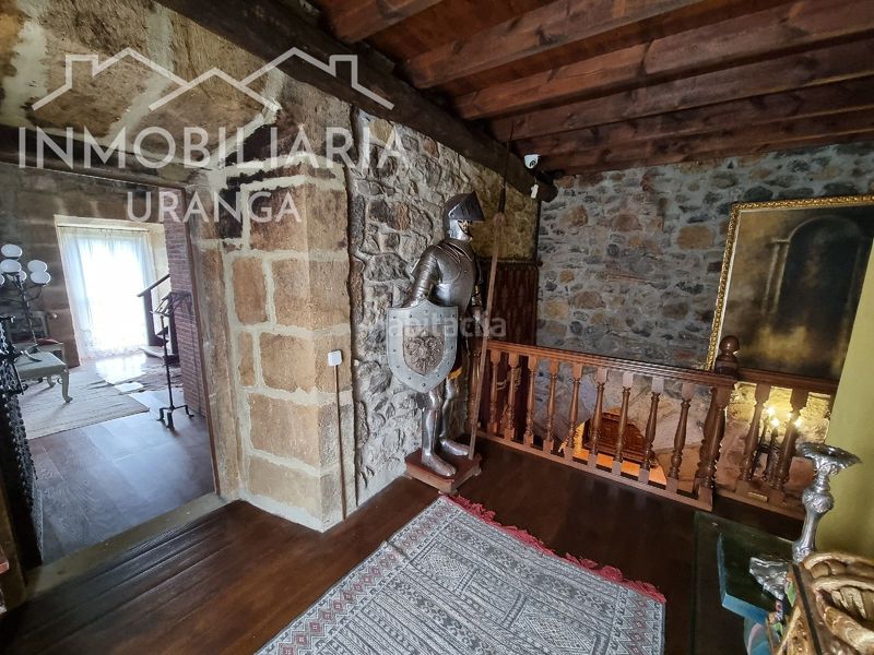 Foto e809e7fe-512a-42aa-8843-9f440906bbc9. Xalet a Voto