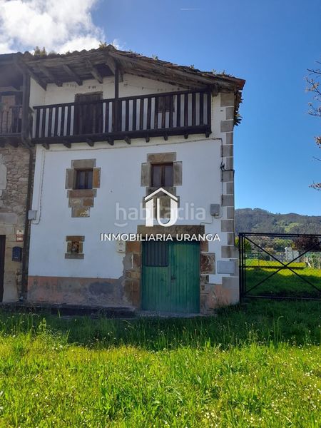Foto ae175d1e-3513-46ad-bce8-cc761adff04f. Casa a Guriezo