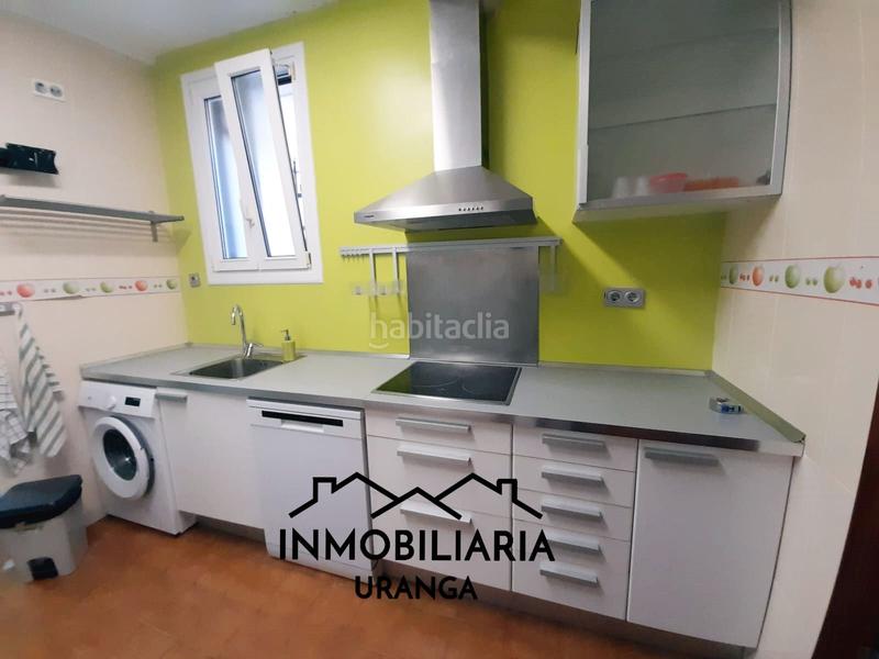 Foto fcaf3f5d-d4d8-472d-b68a-638341dd00e0. Piso dúplex de 4 dormitorios en mioño en Mioño-Santullán Castro - Urdiales