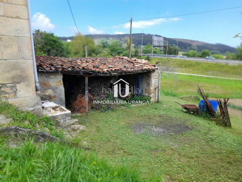 Foto ac7b084e-7db2-4f90-a95b-1cd038fe17d1. Casa a Bárcena de Cicero