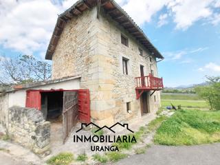 Casa  La escallada. Casa típica cántabra con terreno en bárcena de cicero