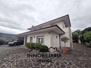 Haus  La maza. Exclusiva vivienda unifamiliar con piscina, jardín y vistas desp