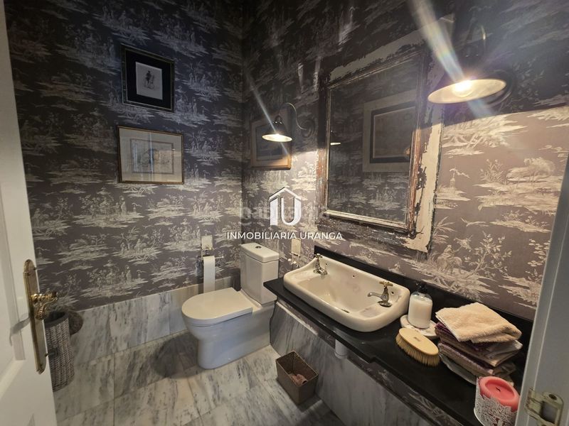 Foto 49543f48-54f6-4ece-823b-b3186ff18086. Casa amb calefacció piscina a Meruelo