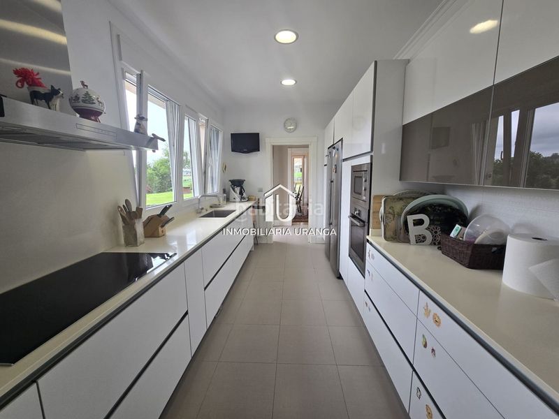 Foto 51150bb5-ca57-42e1-ab22-7ba6043ce1f5. Casa amb calefacció piscina a Meruelo