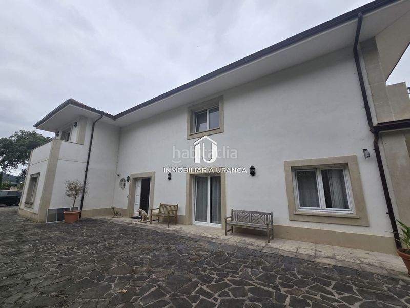 Foto fb440a99-9cc7-4e59-b19a-659154fcbd2d. Casa amb calefacció piscina a Meruelo
