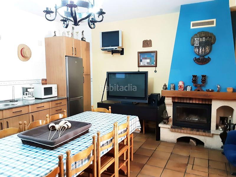 Foto 31b6e644-5929-4a69-8aeb-8a0967abf32c. Casa adossada a isasi auzoa 22 a Llodio