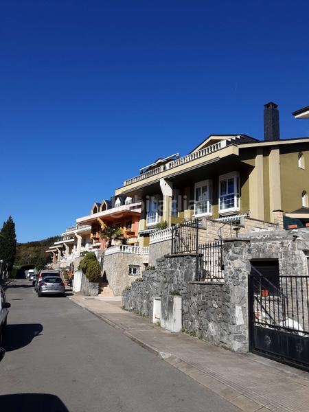 Foto 72d8e810-79c9-42f5-8c1f-a1fef25795f8. Casa adossada a isasi auzoa 22 a Llodio