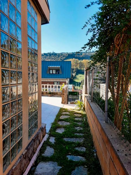 Foto 878780eb-0b6c-406a-9da6-5845f8ee6c69. Casa adossada a isasi auzoa 22 a Llodio