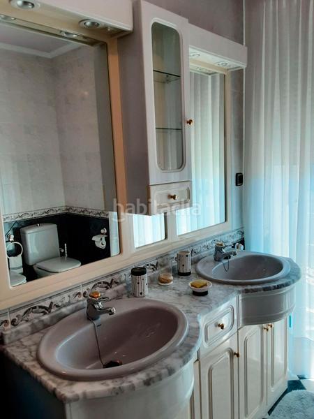 Foto a712e8cd-348d-446c-abb1-9ba55ab46fff. Casa adossada a isasi auzoa 22 a Llodio