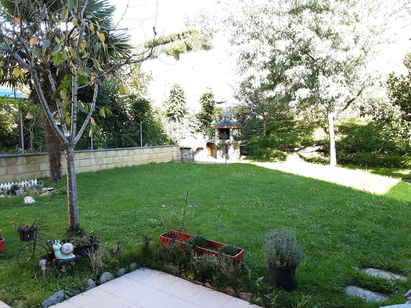 Foto d132c217-b35c-496c-823e-ee19eb33ac03. Casa adossada a isasi auzoa 22 a Llodio