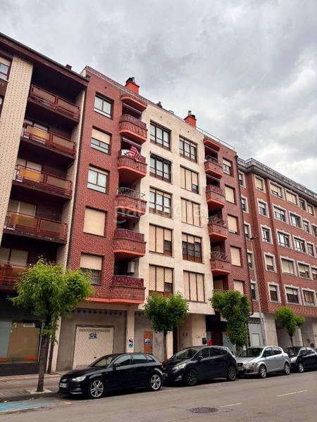 Foto f27cb8fb-2e74-4e6c-9873-0b5a53837016. Piso en pintor jose arrue kalea 8 venta de vivienda en laudio en Llodio