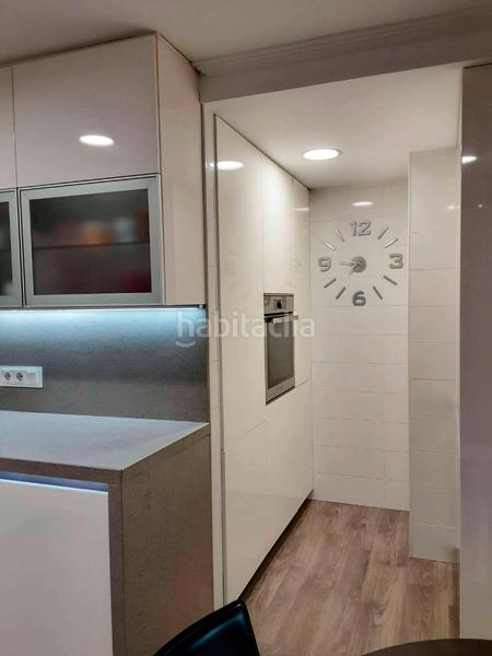 Foto 39f669a9-5eee-471f-8358-e4cf856419f9. Appartement dans pintor jose arrue kalea 6 dans Llodio