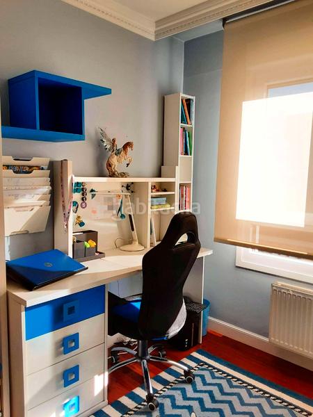 Foto f121d190-1deb-431f-970b-76db728923e4. Appartement dans pintor jose arrue kalea 6 dans Llodio