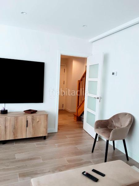 Foto 3ff95e51-2328-45ca-955b-70c120653772. Àtic a frontoi kalea 16 a Amurrio