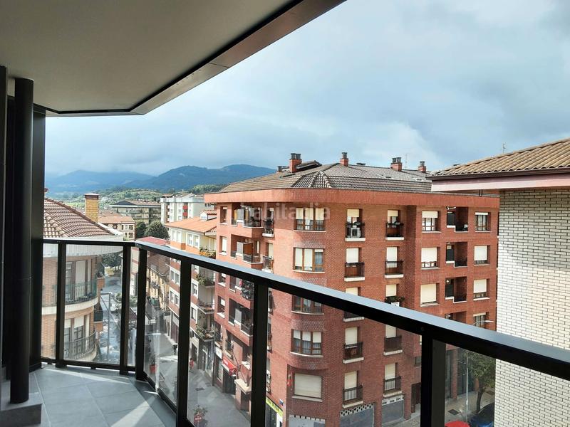 Foto 78d346ec-81fc-48fa-8ba4-a245b5e9c4b5. Àtic a frontoi kalea 16 a Amurrio