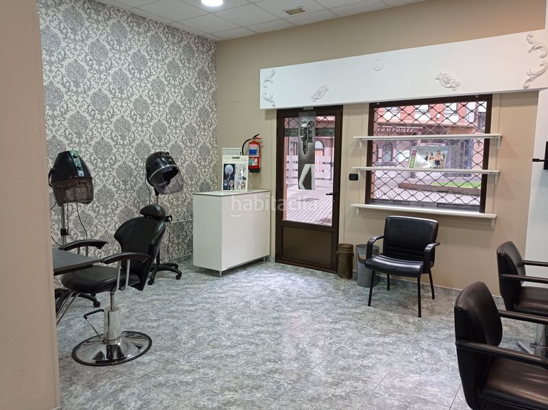 Foto 5fcb4869-c255-4d08-ad6e-db0c2d2c2573. Rent business premise in Llodio
