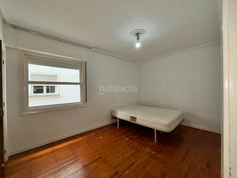 Foto 027e4651-2942-4357-8b81-e0df2dd83195. Pis a Llodio