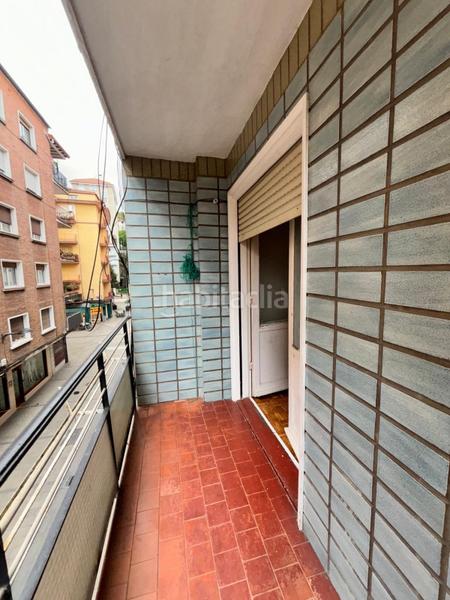 Foto ddb16b22-c4ba-4c33-be2a-43d6a1d41d9c. Pis a Llodio