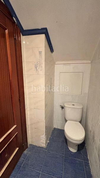 Foto b2b3d80f-e028-4851-a581-e15b747479d0. Lloguer local comercial a Llodio