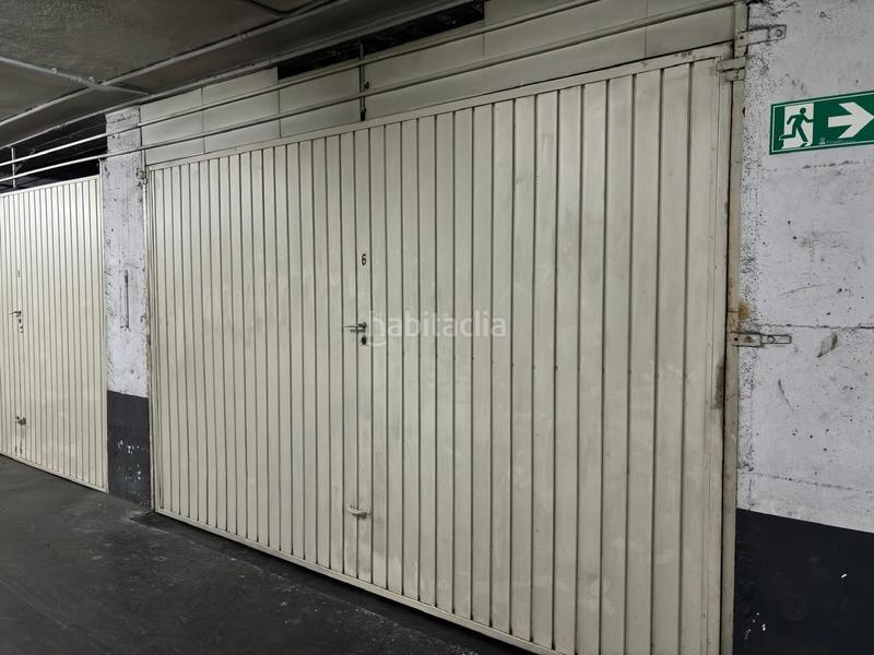 Foto 68c71cff-72d5-4201-a81c-48f41b8c75bb. Autoparkplatz in Llodio