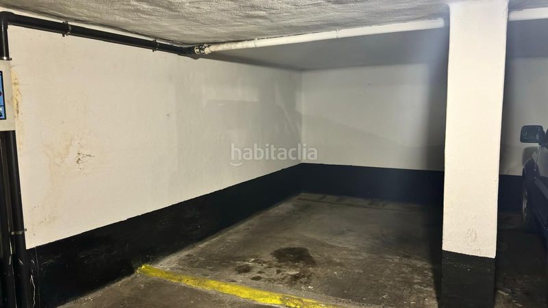 Foto 24c331ea-993e-4248-a7f8-3c2f37e0f0ea. Parking coche en Llodio