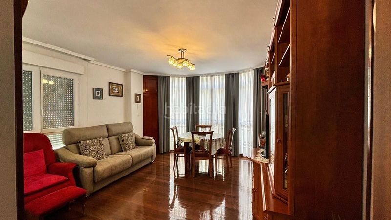 Foto bc247d42-86d2-489c-bdd5-4998a21a66a1. Flat with heating in Llodio