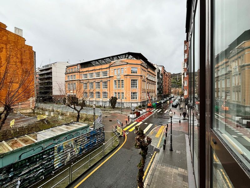 Foto c509e51d-aab0-4c59-bf01-6c673e42734c. Flat in Abandoibarra - Guggenheim Bilbao