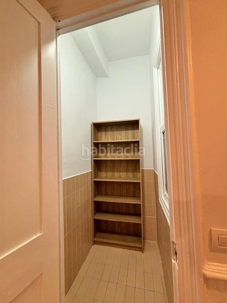 Foto 072c17f6-e3c8-4658-b8f6-0b3ec45b1472. Pis a Abandoibarra - Guggenheim Bilbao