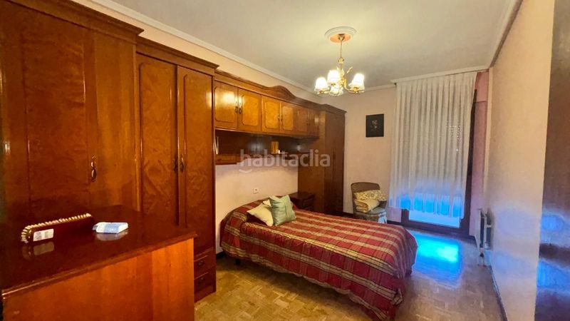 Foto 4e2a7c43-c958-4776-be18-e4deabcf3831. Pis amb calefacció a Llodio