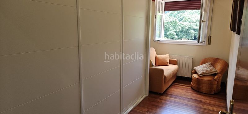 Foto b252eb44-9a2e-468b-93d9-9fe9e894c18f. Pis a Okondo