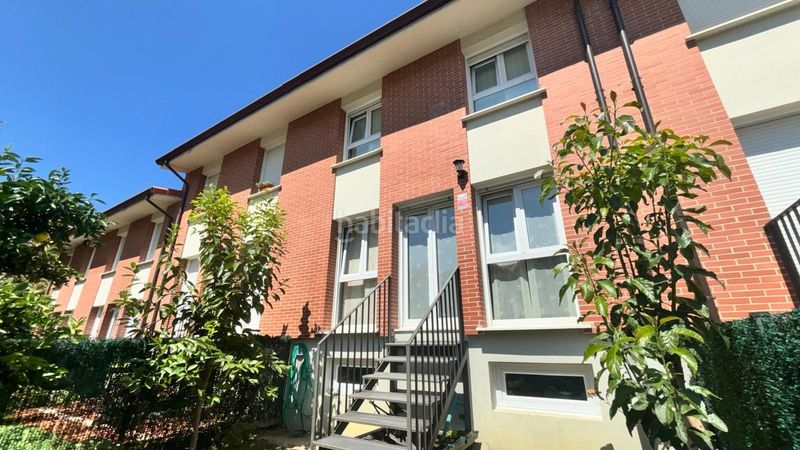 Foto 30a4e0f9-763c-4678-b2ab-7b58c1cfc6e0. Casa a schiera con riscaldamento in Artziniega