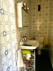 Pis a Passeig de la rambleta 17. Piso de cuatro habitaciones y dos baños