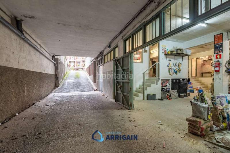 Foto a53a9746-ccc6-4c86-a5e3-1f775dd38aa2. Local comercial a Intxaurrondo Donostia - San Sebastián