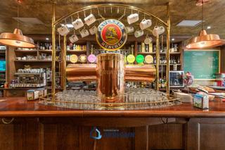 Local commercial  Illunbe kalea. Se vende bar en funcionamiento al lado de arcco