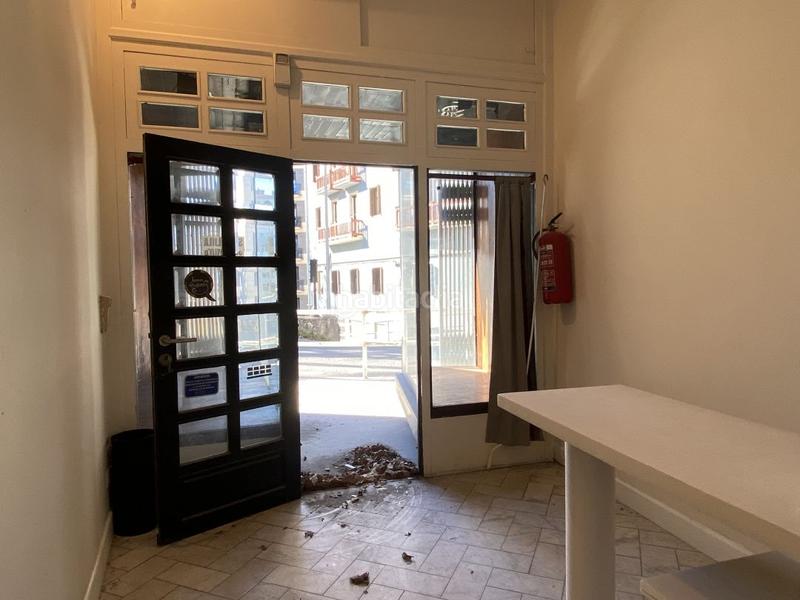 Foto 1627ff34-7925-41ec-80a8-0ad7f73f286d. Local commercial dans alcalde j. elosegi hiribidea 131 dans Donostia - San Sebastián