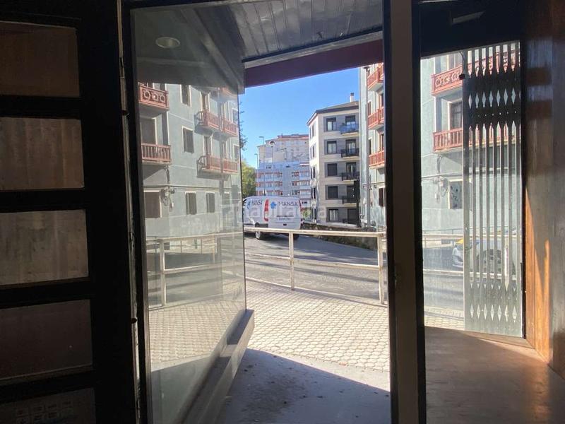 Foto aaf3a9df-6a3a-4816-8707-e6260ce5005f. Local commercial dans alcalde j. elosegi hiribidea 131 dans Donostia - San Sebastián