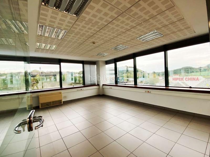 Foto 9ea8a148-952b-4511-9c34-4dd64a6aadc2. Büro mit heizung parking in Lasarte - Oria